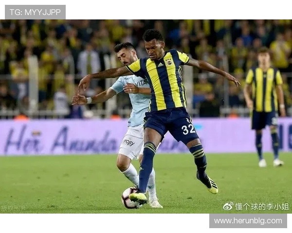 黄潜锁定未来！21 岁锋线新星莫莱罗加盟至 2030 年